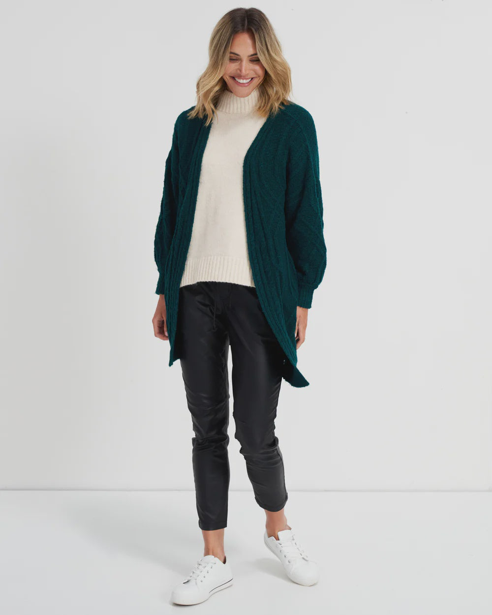 BETTY BASICS VENUS CARDIGAN MOSS