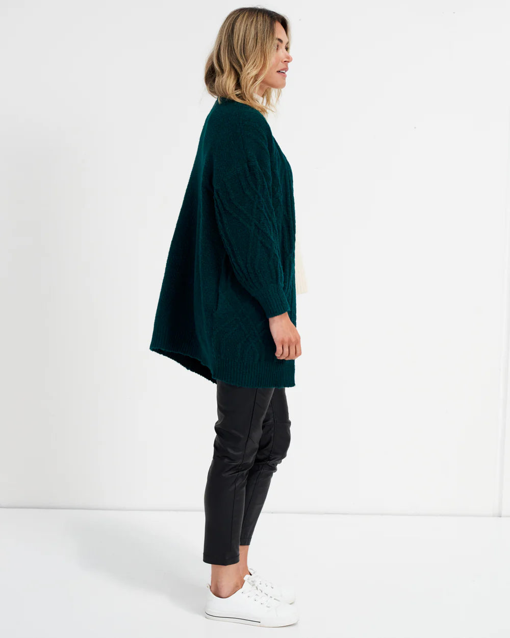 BETTY BASICS VENUS CARDIGAN  - MOSS