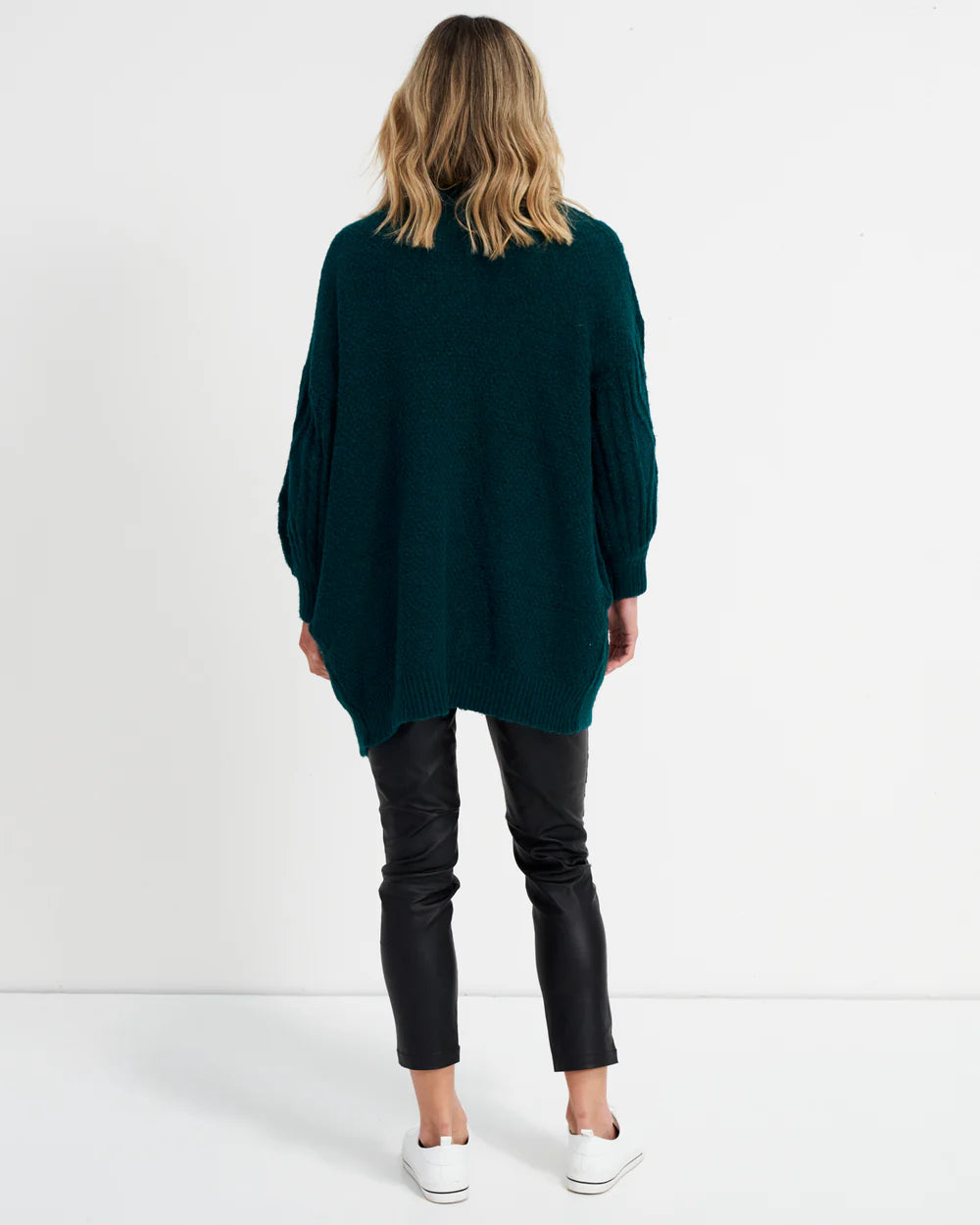 BETTY BASICS VENUS CARDIGAN  - MOSS