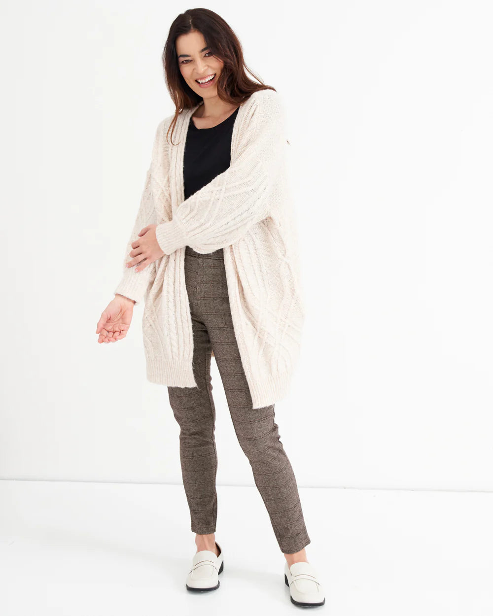 BETTY BASICS VENUS CARDIGAN - BEIGE