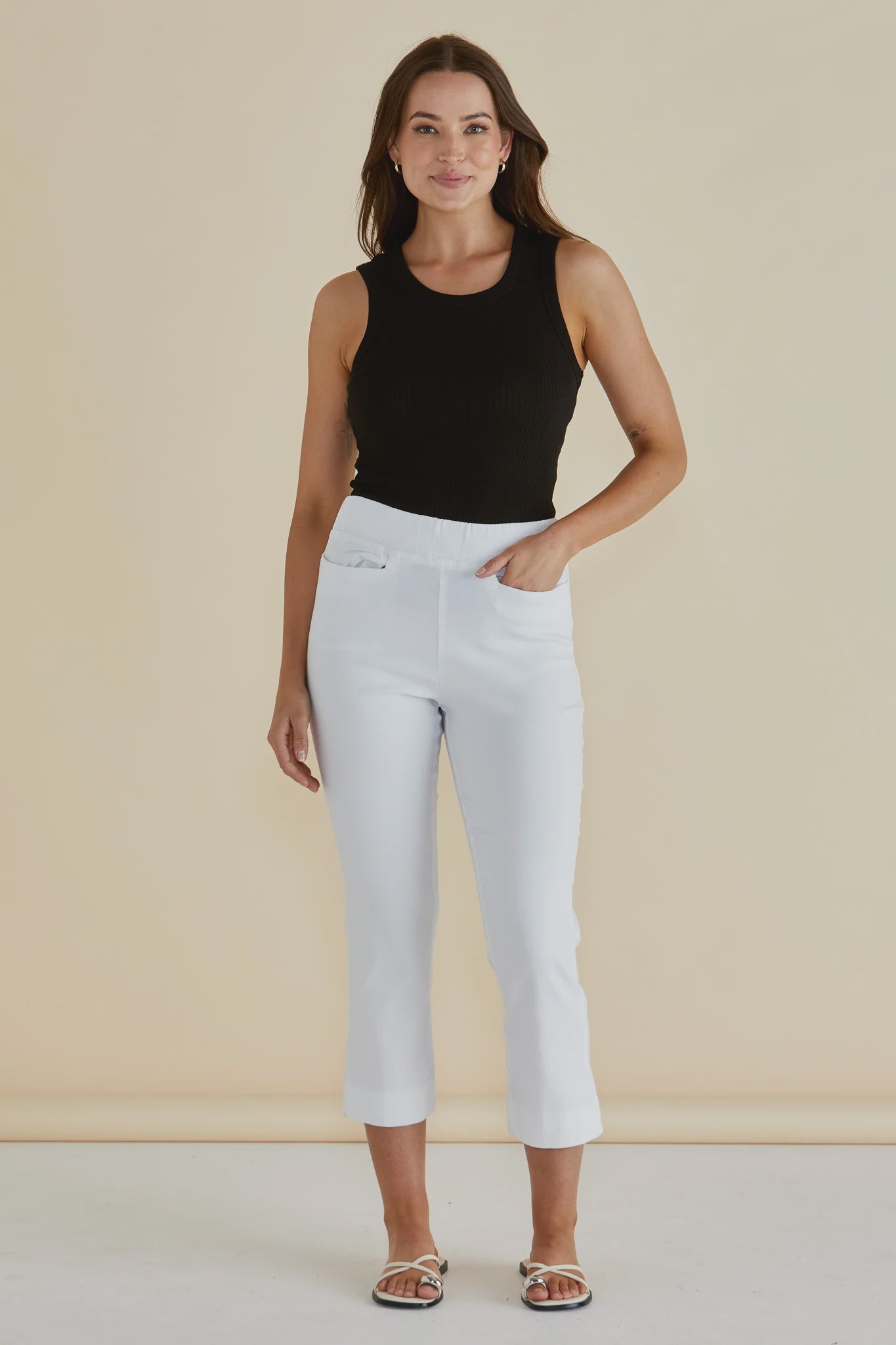 BETTY BASICS CAMILA CROP JEANS - WHITE