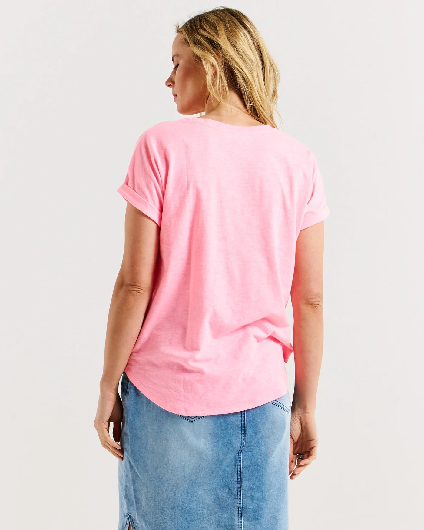 BETTY BASICS HAILEY SHORT SLEEVE TEE- BRIGHT PINK