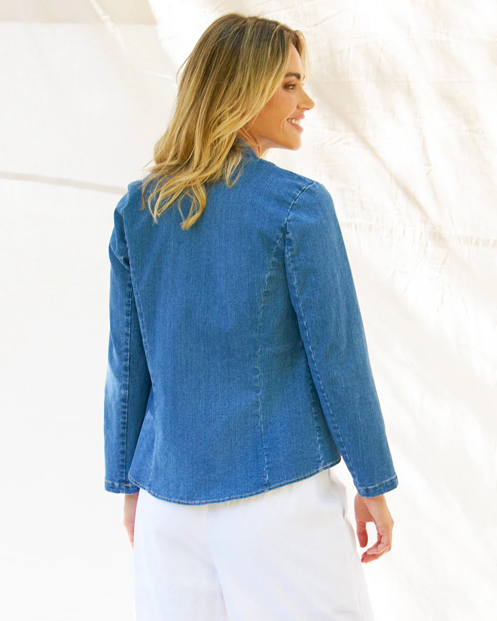 BETTY BASICS STACEY DENIM MILITARY JACKET - VINTAGE BLUE