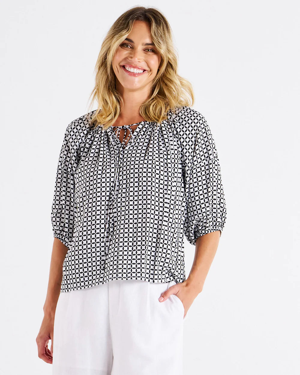 BETTY BASICS CAMILLA BLOUSE - GEOMETRIC PRINT