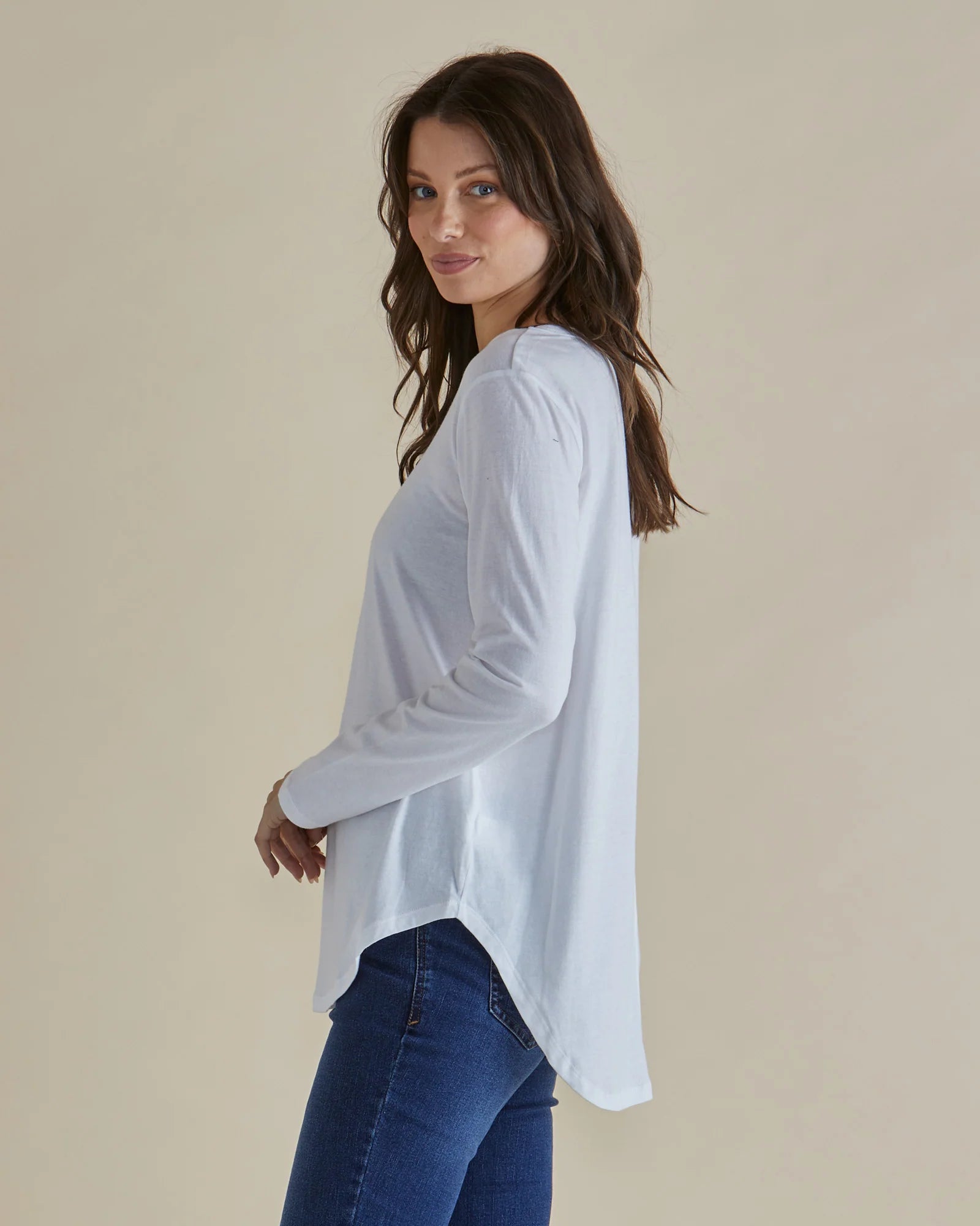 BETTY BASICS MEGAN LONG SLEEVE TOP - WHITE