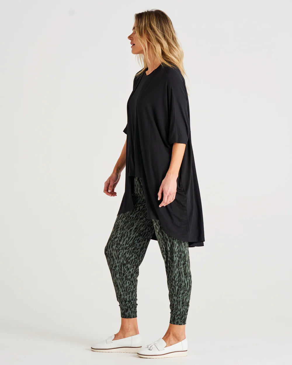 BETTY BASICS MAGNOLIA CARDIGAN