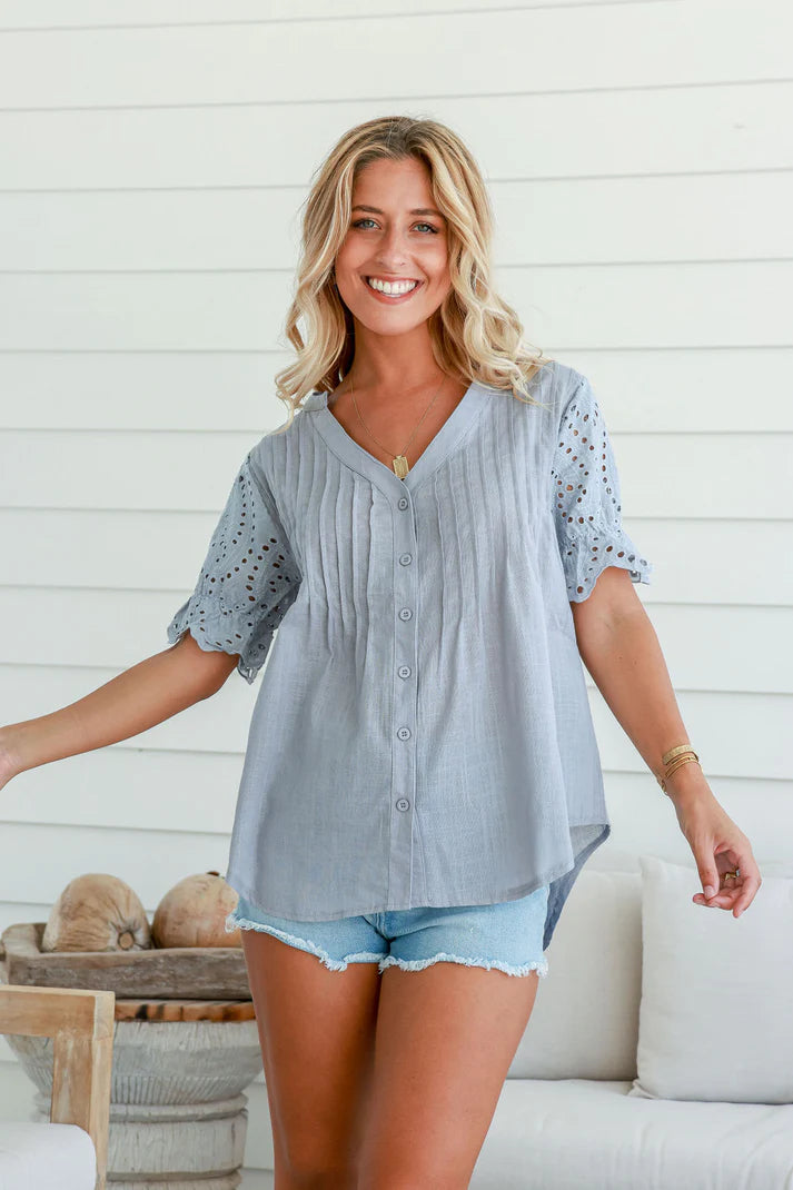 BRODERIE ANGLAISE LACE SLEEVE TOP - SOFT GREY