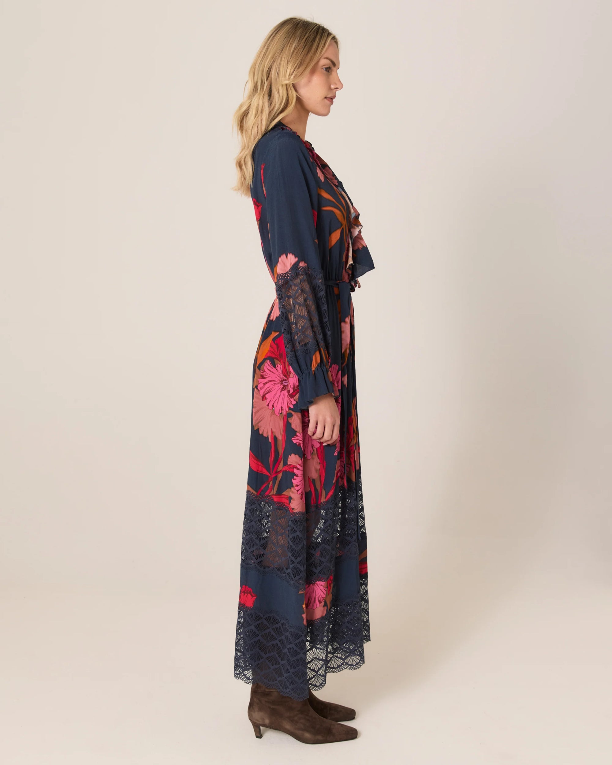 FATE + BECKER CAPTIVATION DRESS - SHADOW FLORAL NAVY