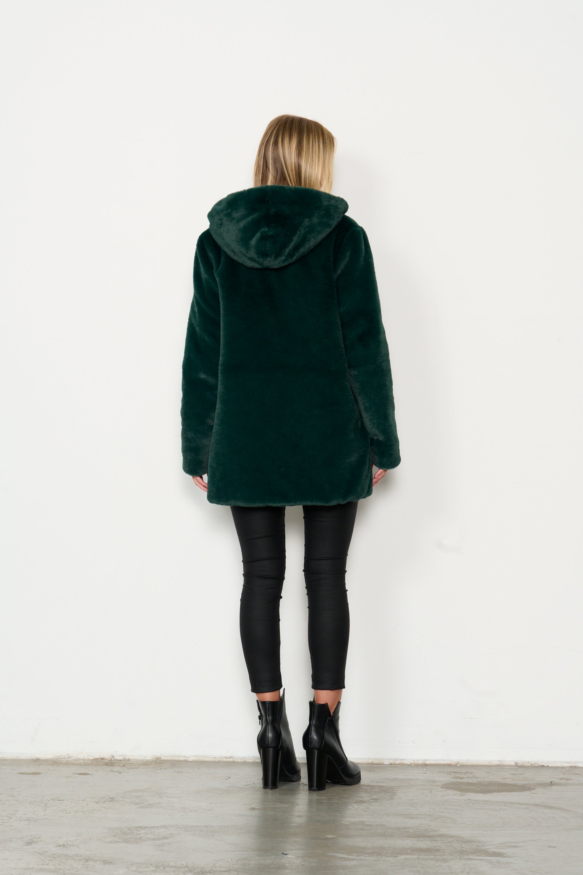 REVERSIBLE PUFFER/FAUX FUR COAT - FOREST