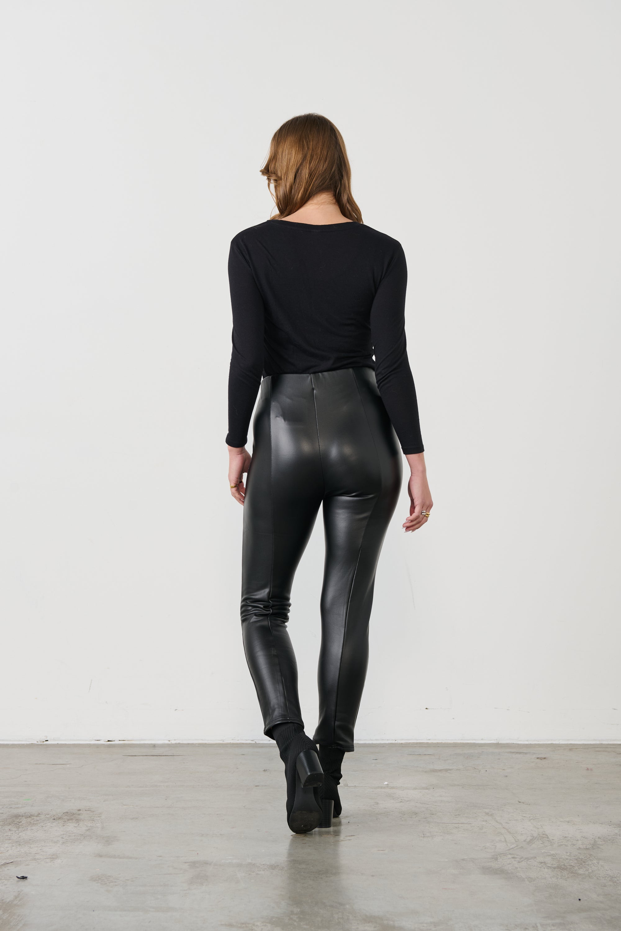 BLACK  WET LOOK LEGGINGS