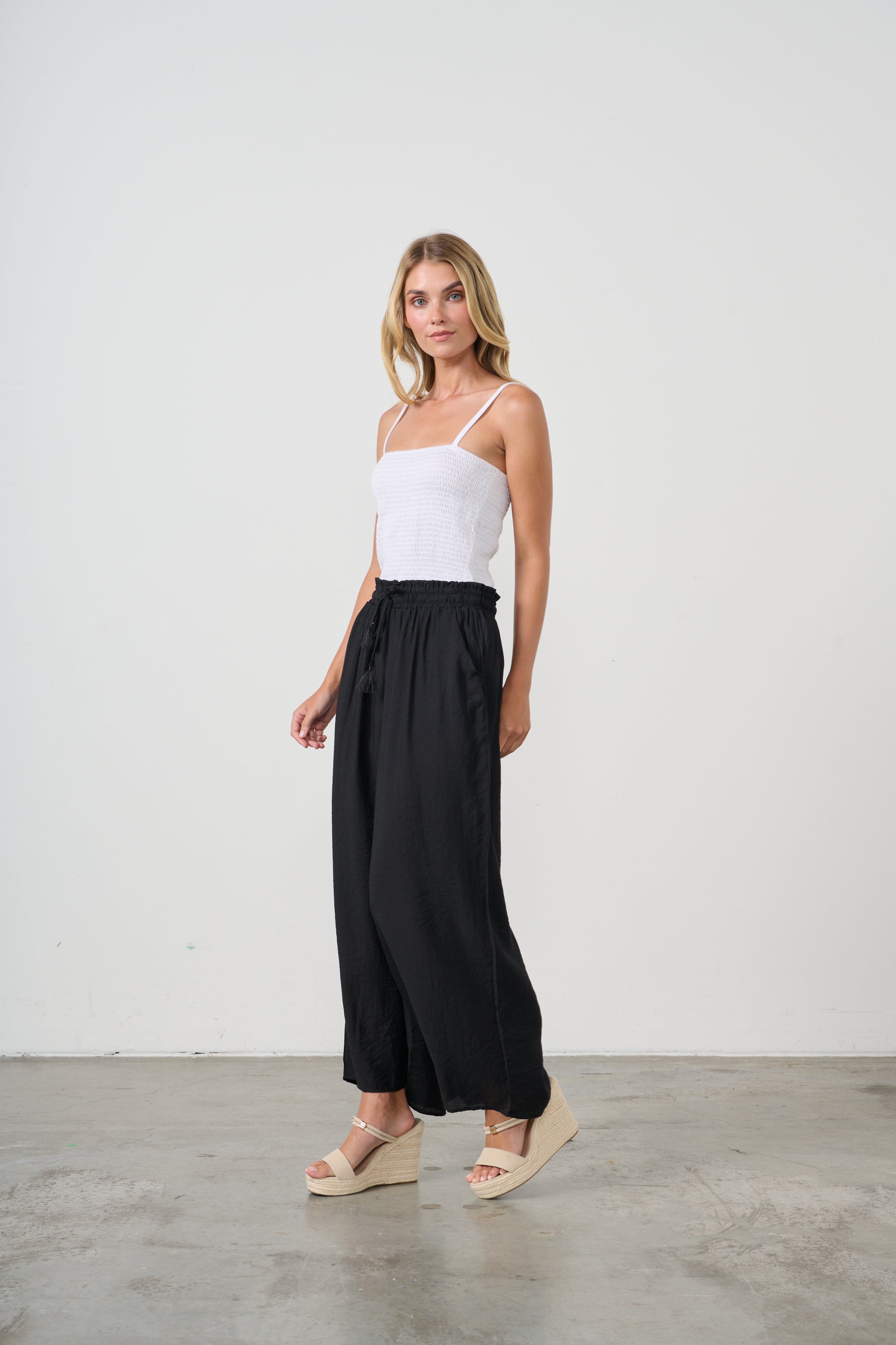 HOLMES & FALLON WIDE LEG PANTS -BLACK