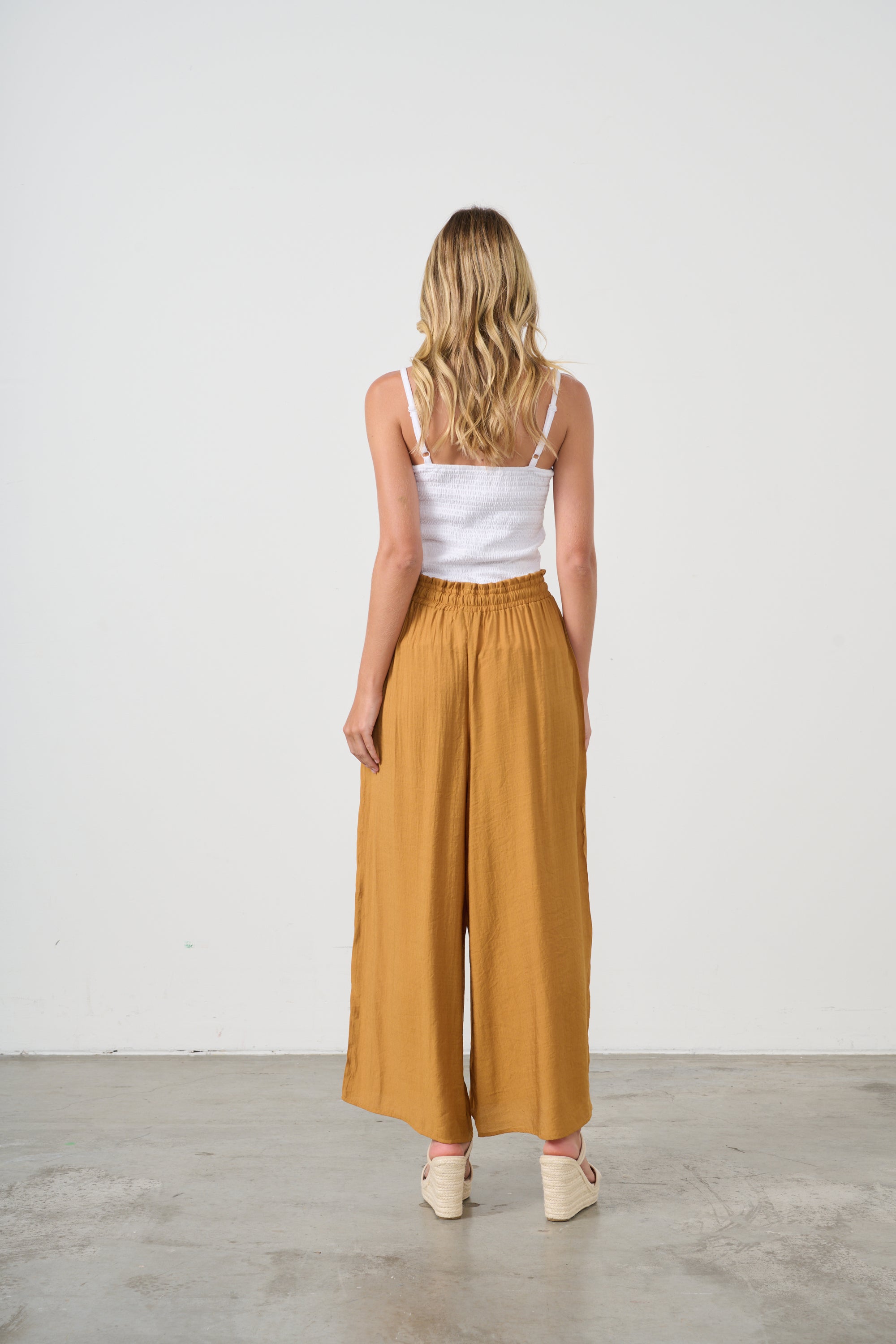 HOLMES & FALLON WIDE LEG PANTS - TOBACCO