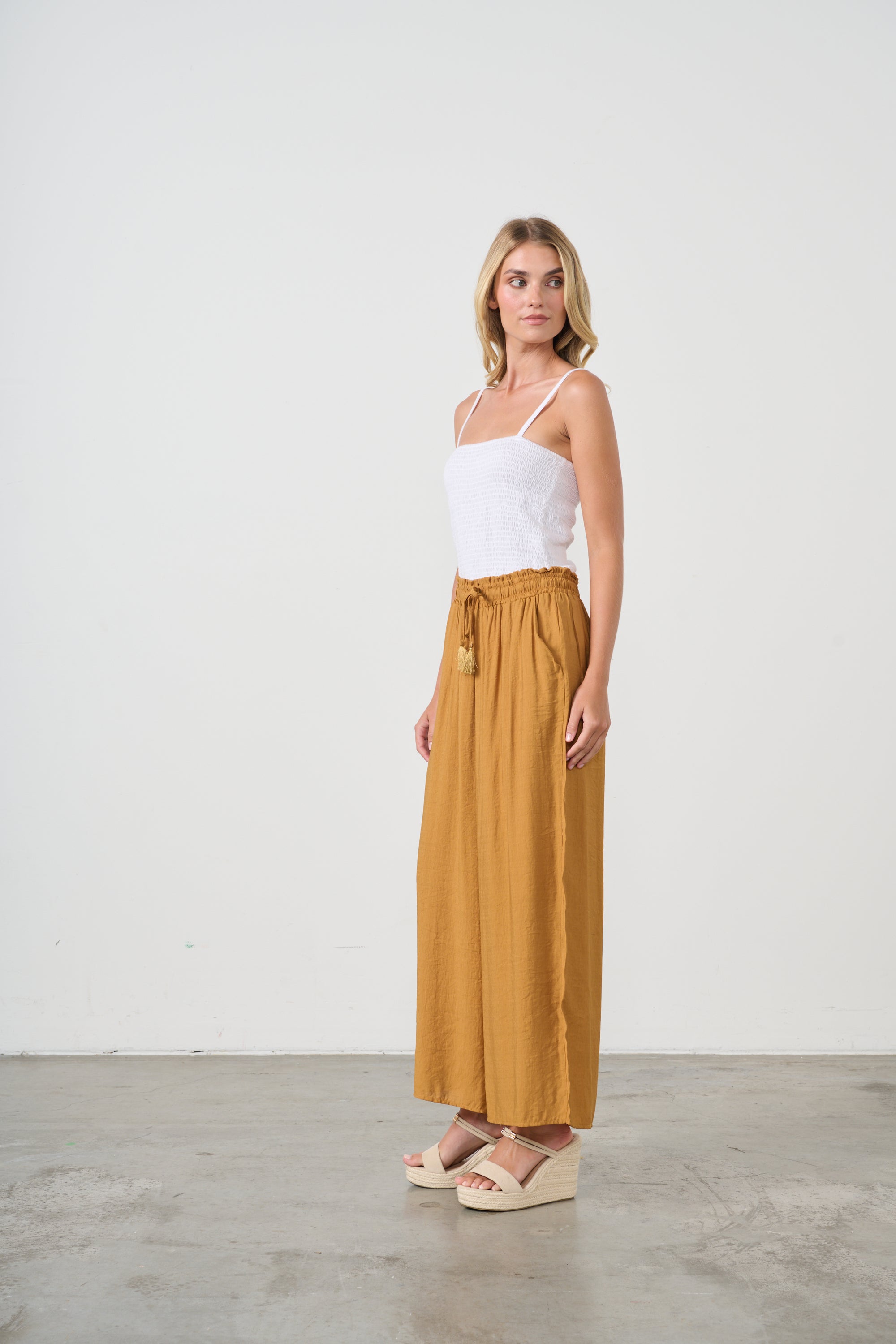 HOLMES & FALLON WIDE LEG PANTS - TOBACCO