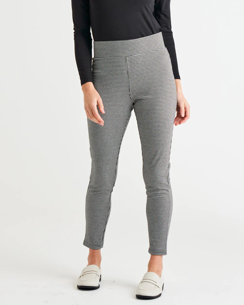 BETTY BASICS  PONTE PANTS-HOUNDSTOOTH