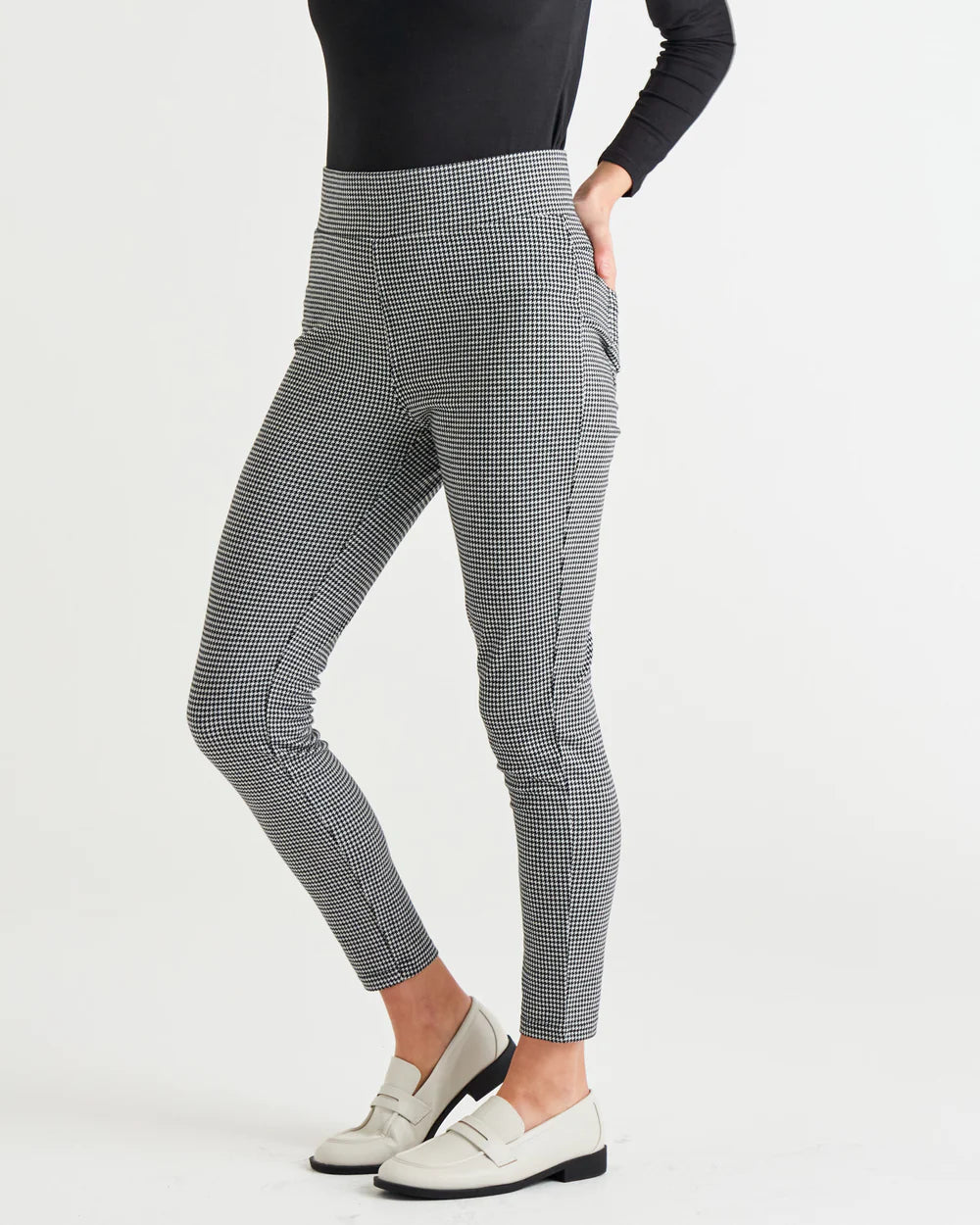 BETTY BASICS  PONTE PANTS-HOUNDSTOOTH