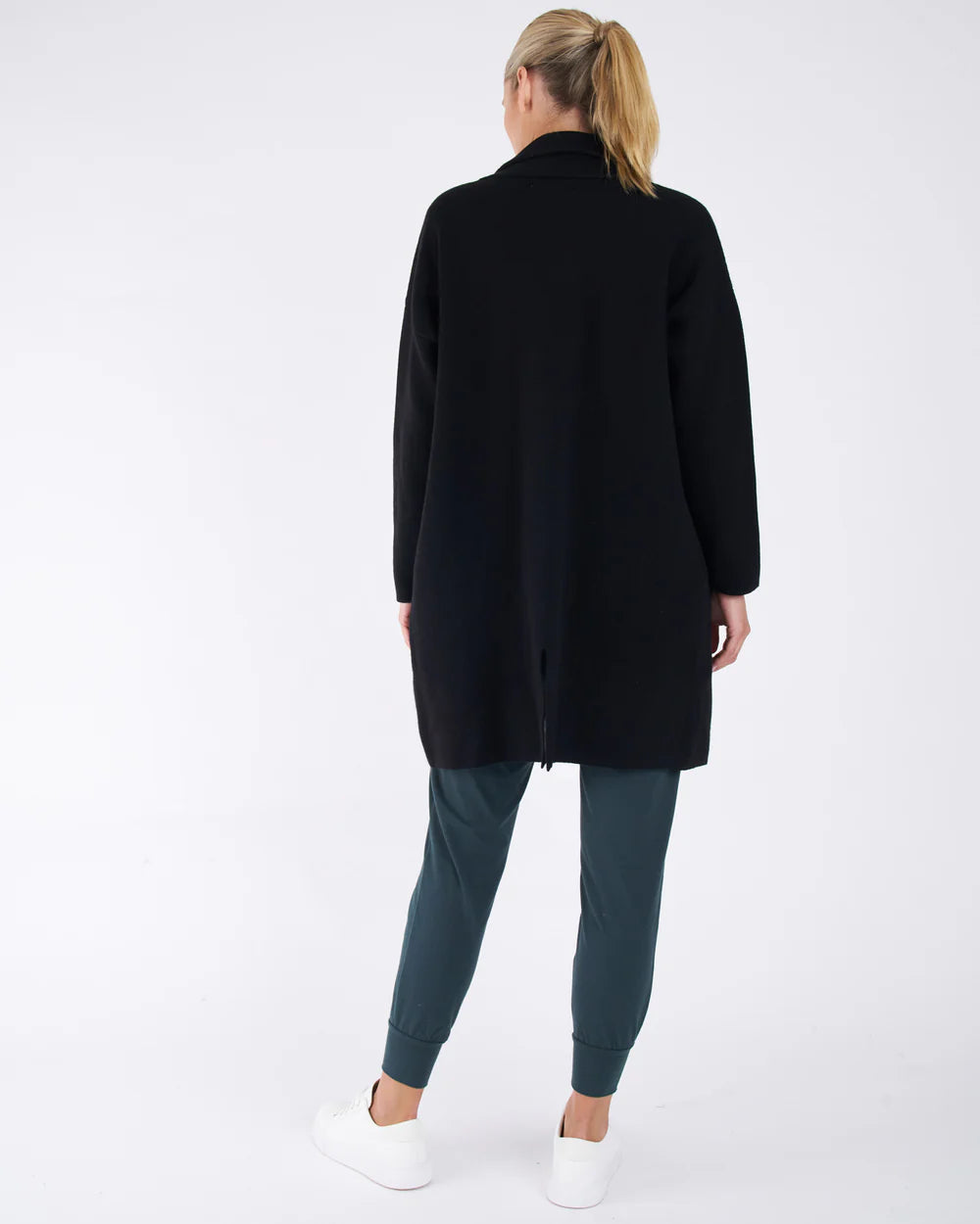 BETTY BASICS BRISTOL CARDIGAN - BLACK