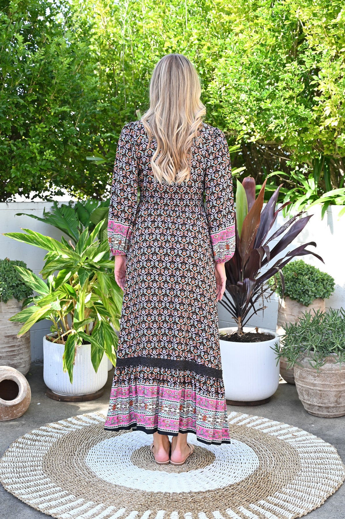 LONG SLEEVED BOHO MAXI - BLACK/PINK