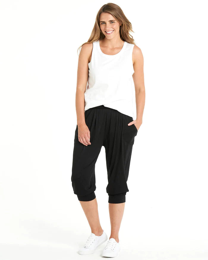 BETTY BASICS TOKYO 3/4 PANT - BLACK