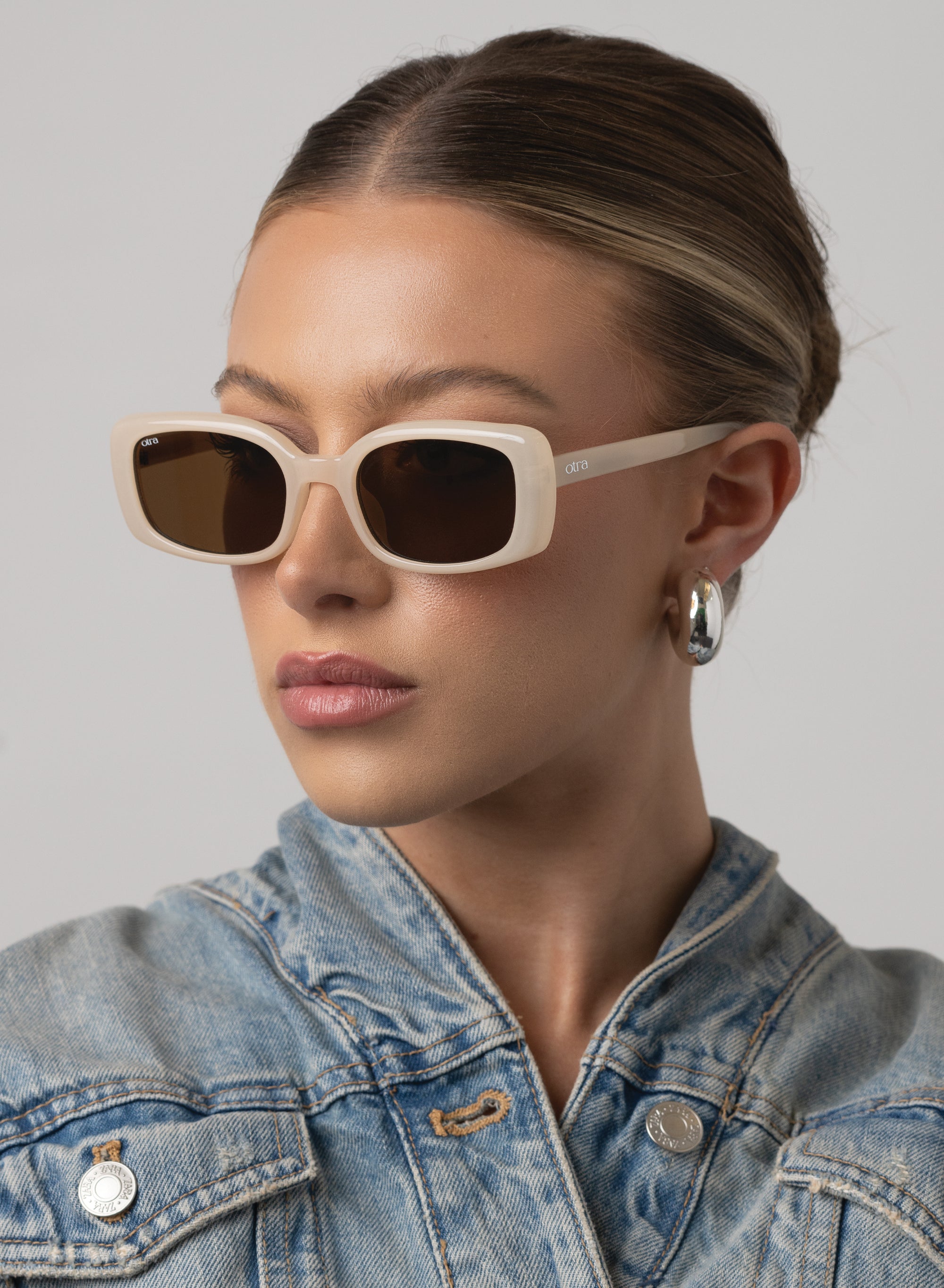 OTRA EYEWEAR - FROSTED IVORY/BROWN