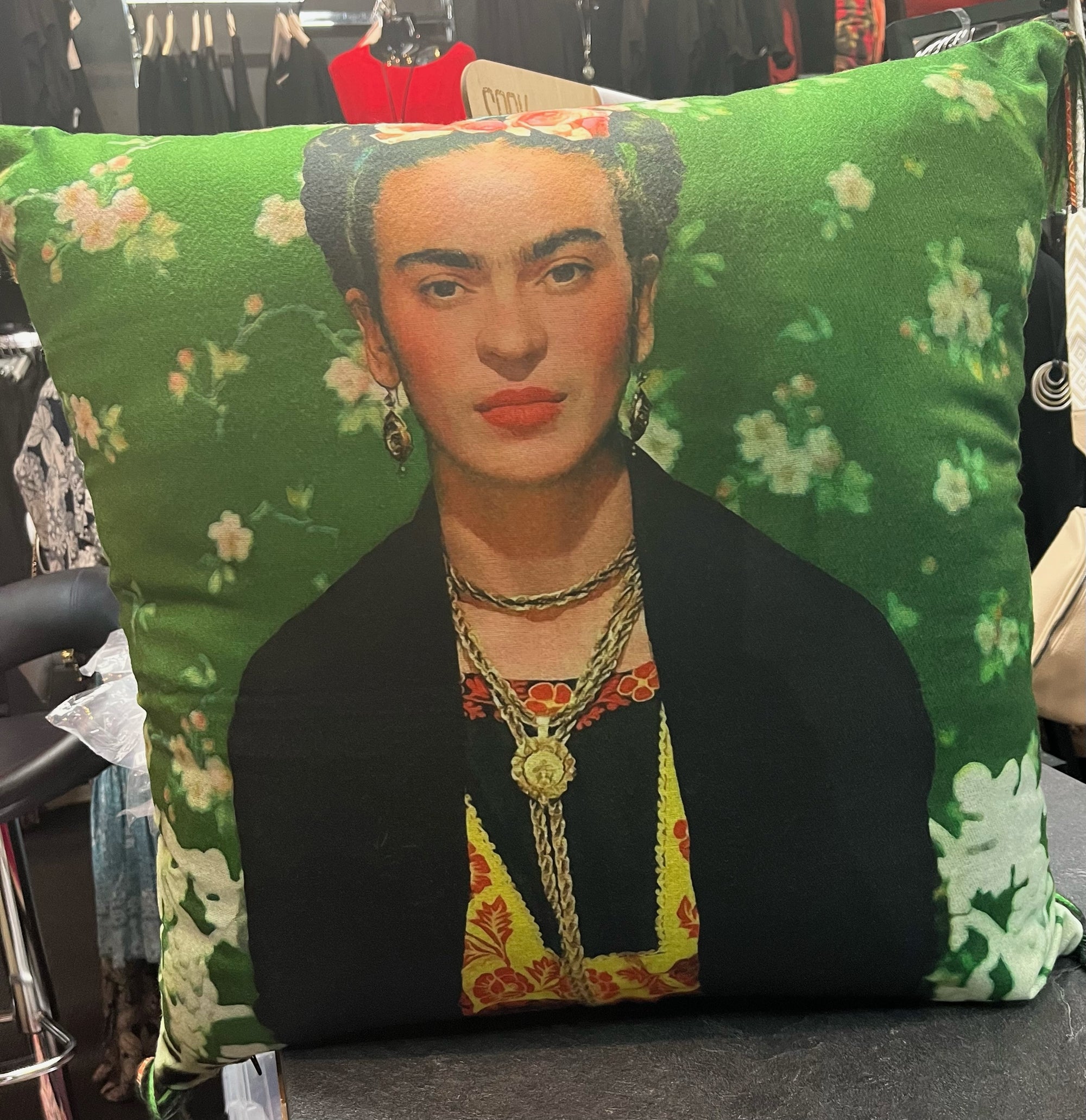 FRIDA - MOTH EMERALD CUSHION - SALE