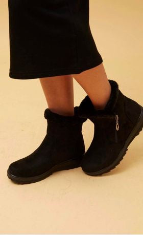 Ugg gib 2024 ankle boots