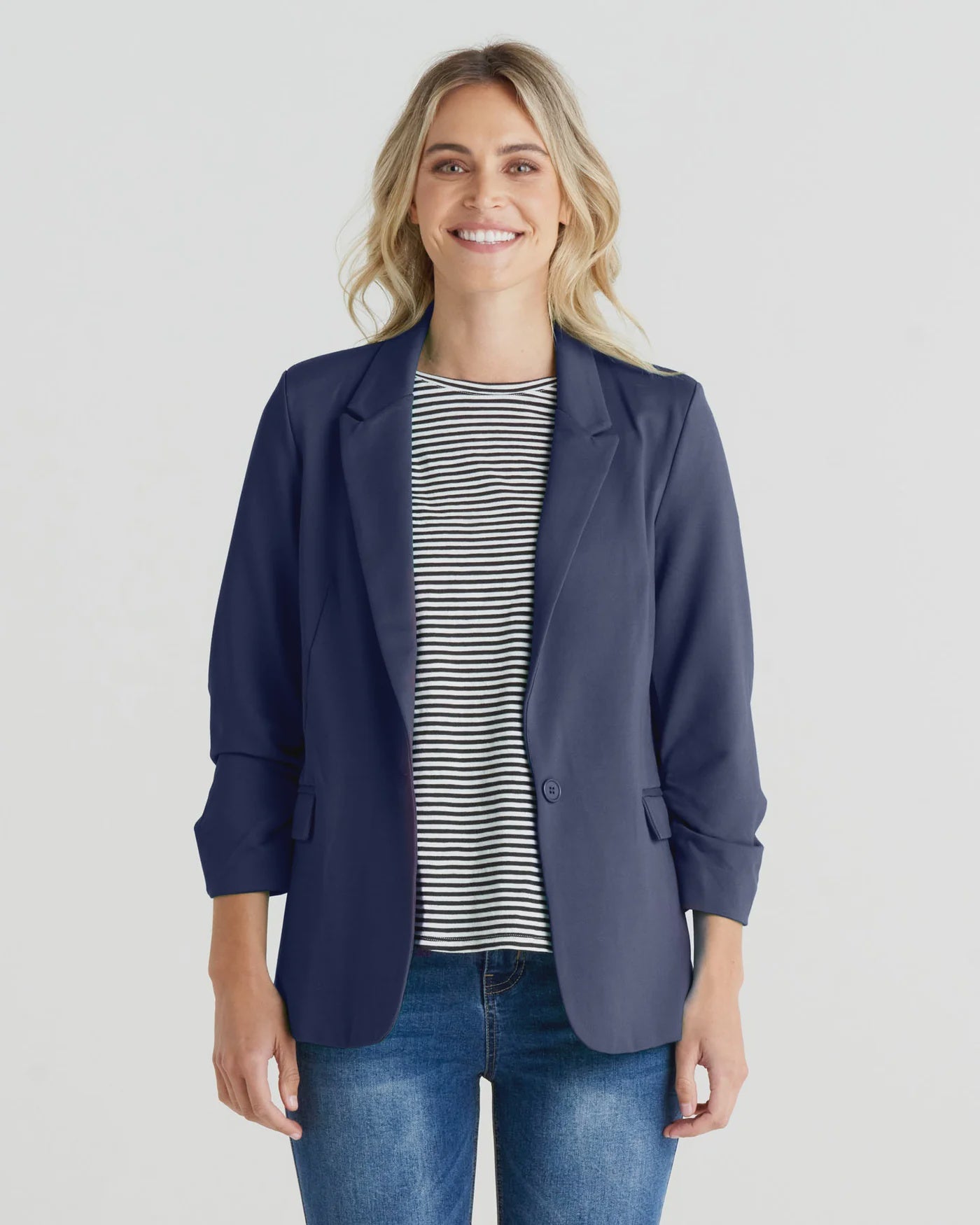 BETTY BASICS MERCI PONTE BLAZER- PEONY NAVY - La Diva Waihi