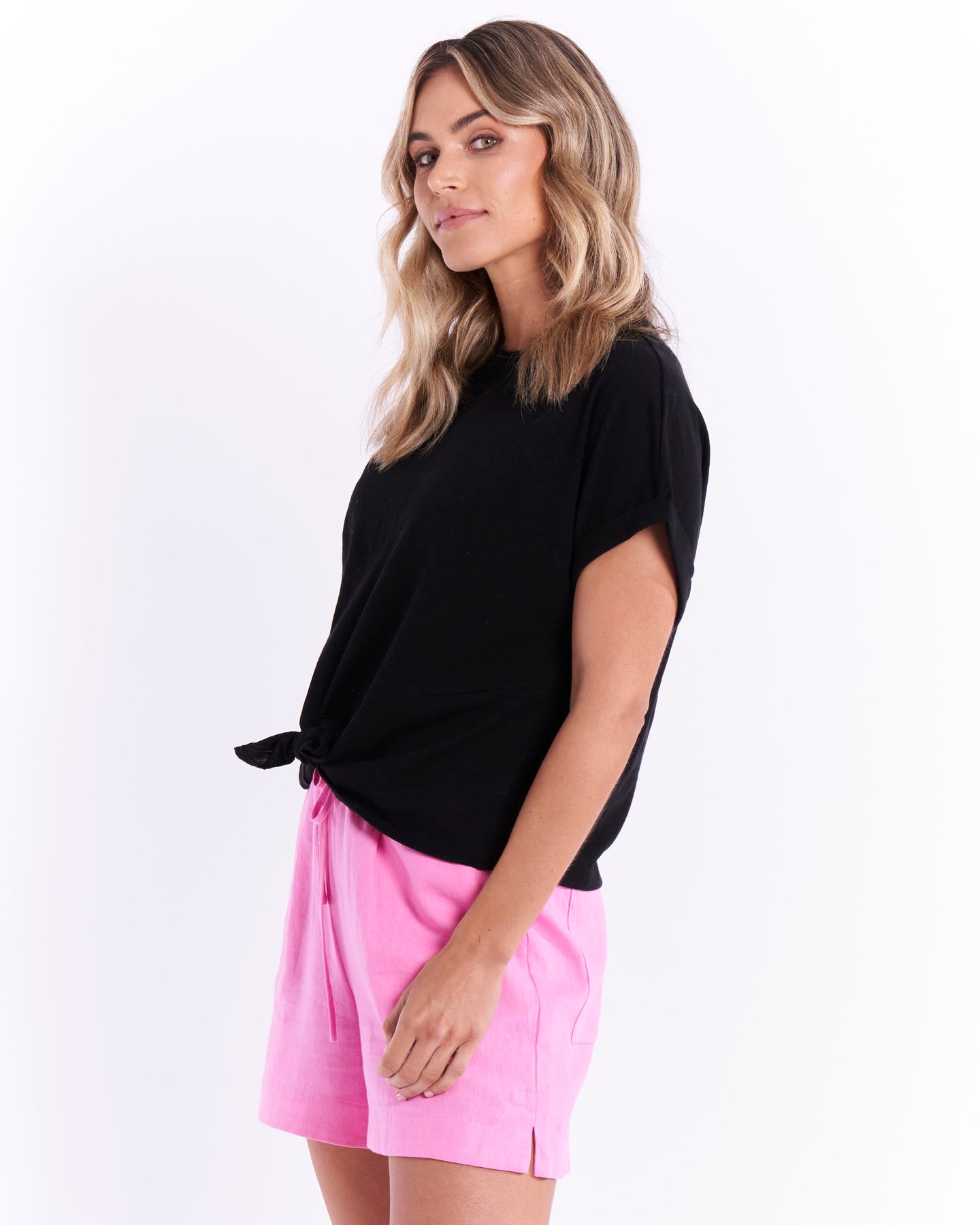 BETTY BASICS LONDON TEE -