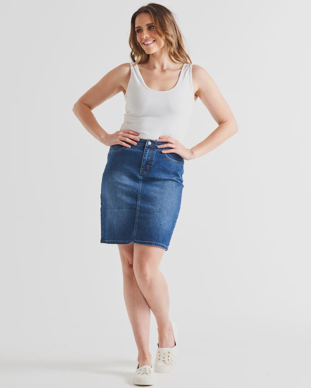 BETTY BASICS NALA DENIM SKIRT