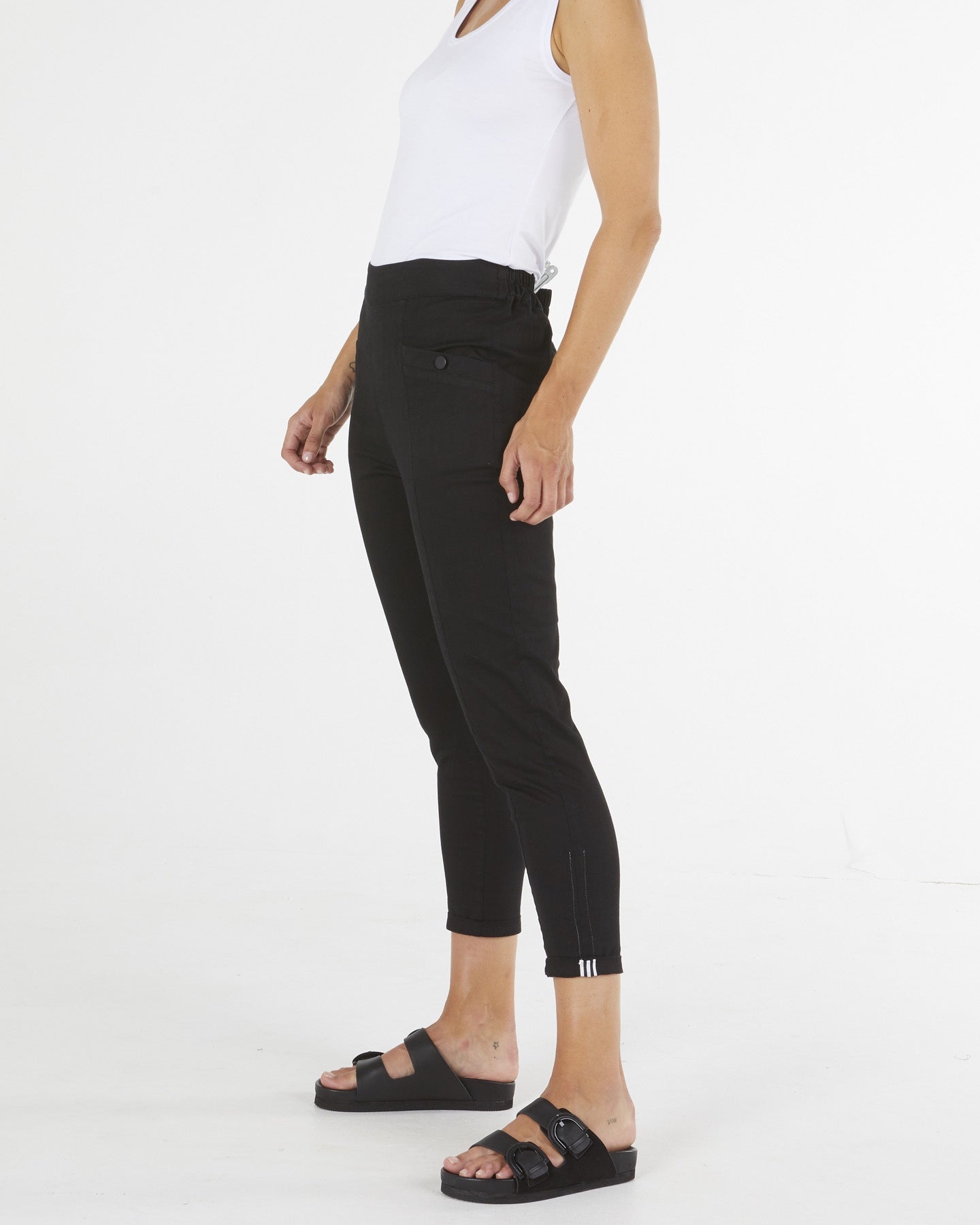 BETTY BASICS CHICAGO PANT - BLACK