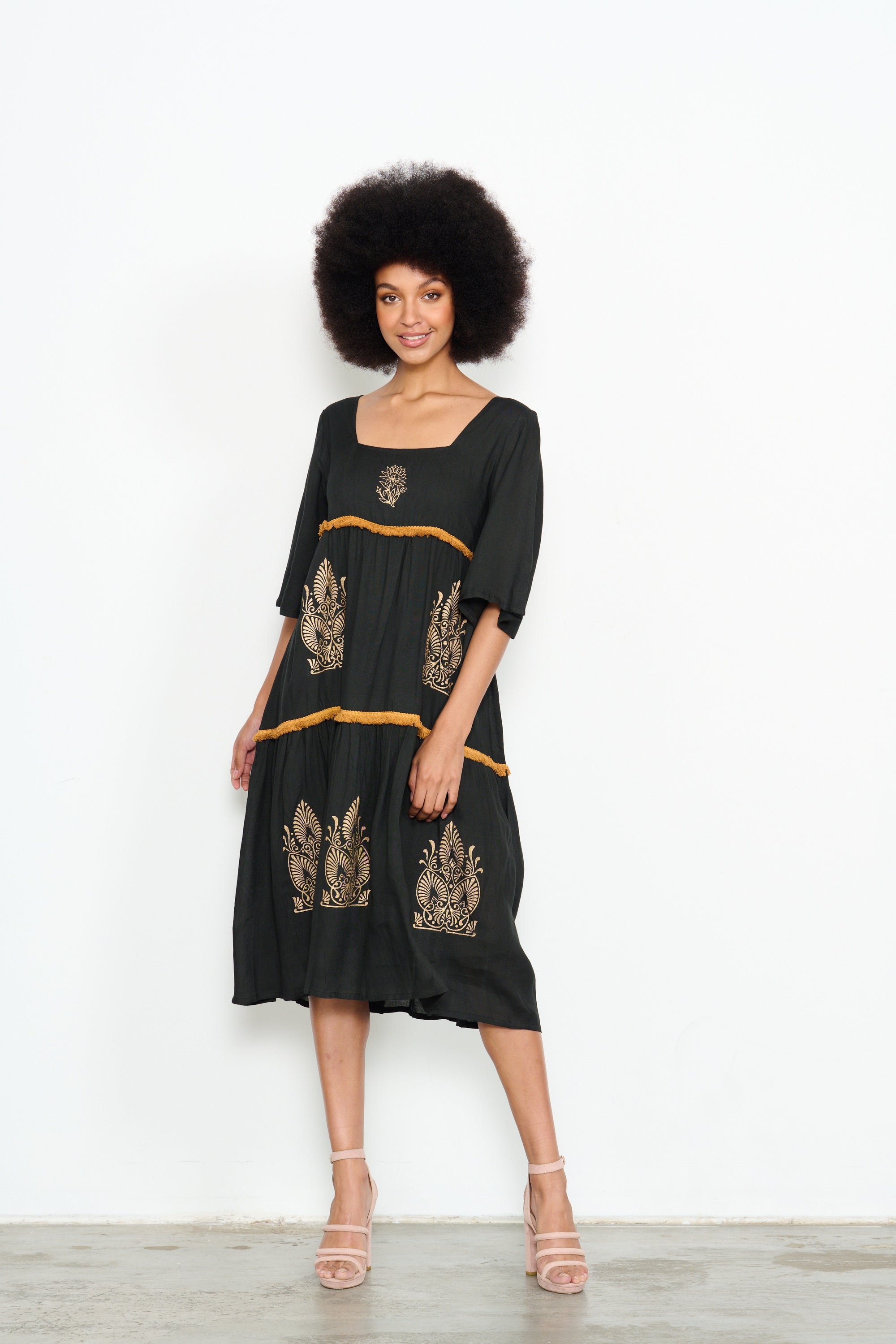 CAJU BLACK/GOLD SQUARE NECK DRESS