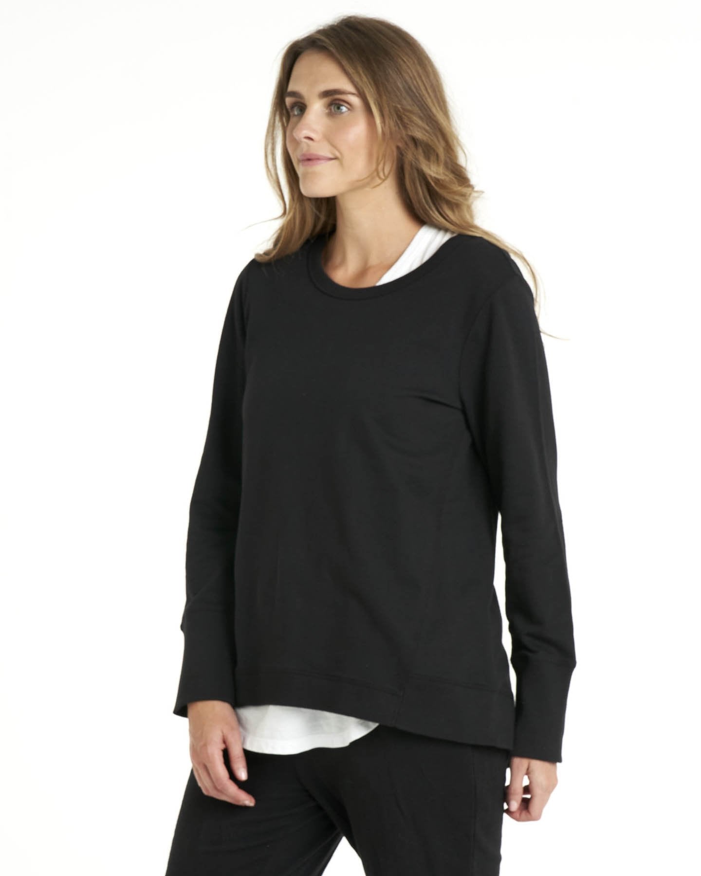 BETTY BASICS DOLLY SWEATSHIRT BLACK