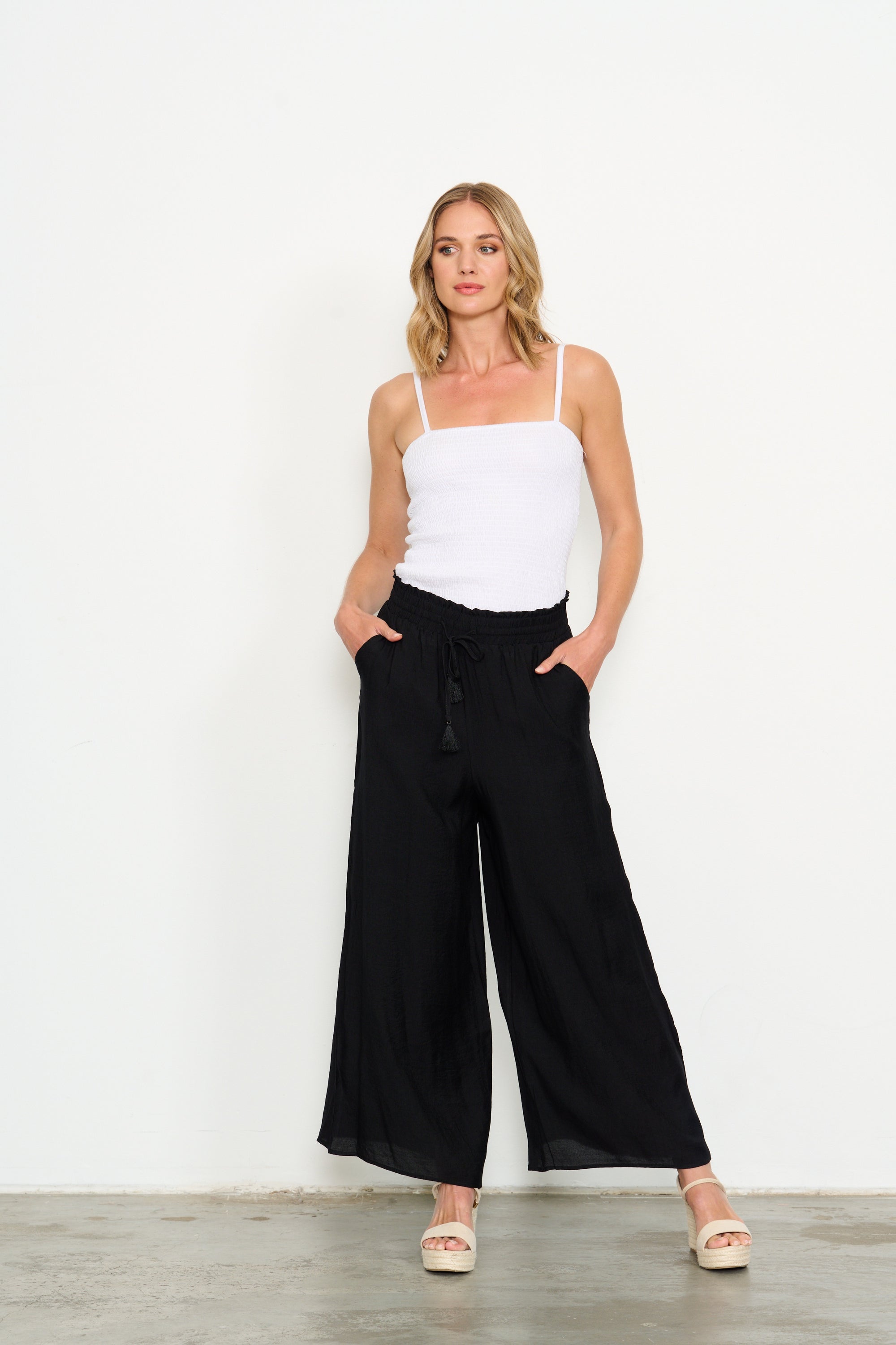 BLACK WIDE LEG PANTS